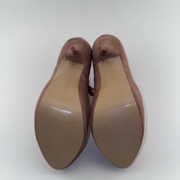 BNIB Obsession Rules Natural Tan Suede Platform Booties Size 8.5 - Picture 7 of 9